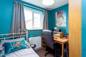 Bedroom- click for photo gallery